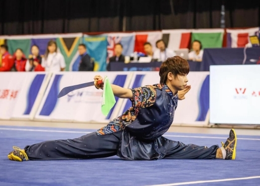 世界杯官网学生刘鑫获第十六届世界武术锦标赛女子刀术冠军