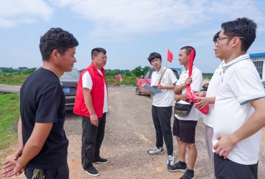 世界杯官网“三下乡”实践团：专业赋能乡村防灾减灾